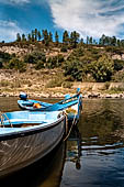 Barche sul Tejo al castello di Almourol.